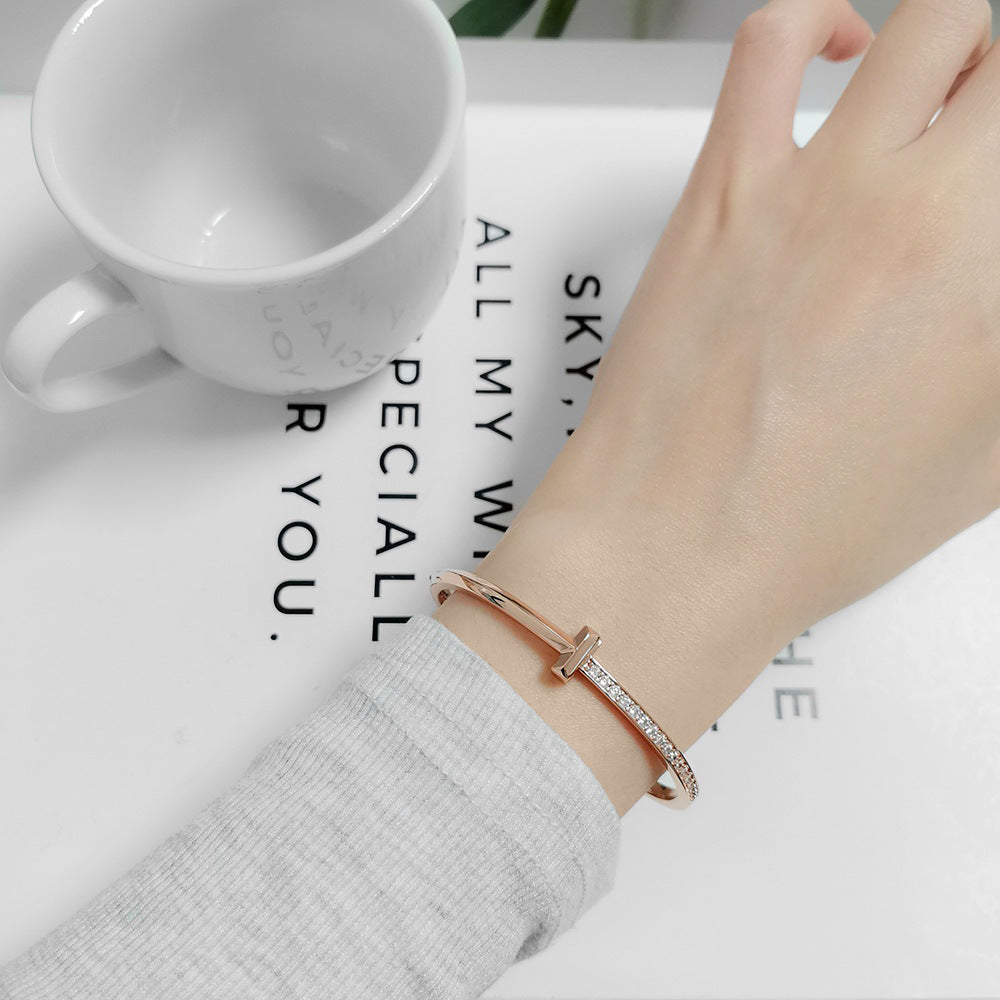 AuricAdorn T1 Diamond Hinged Bangle | Titanium Steel AuricAdorn T1 Diamond Hinged Bangle | Titanium Steel