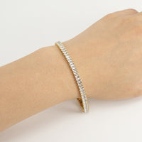 diamonds gold bracelet Scene Graph diamonds gold bracelet Scene Graph