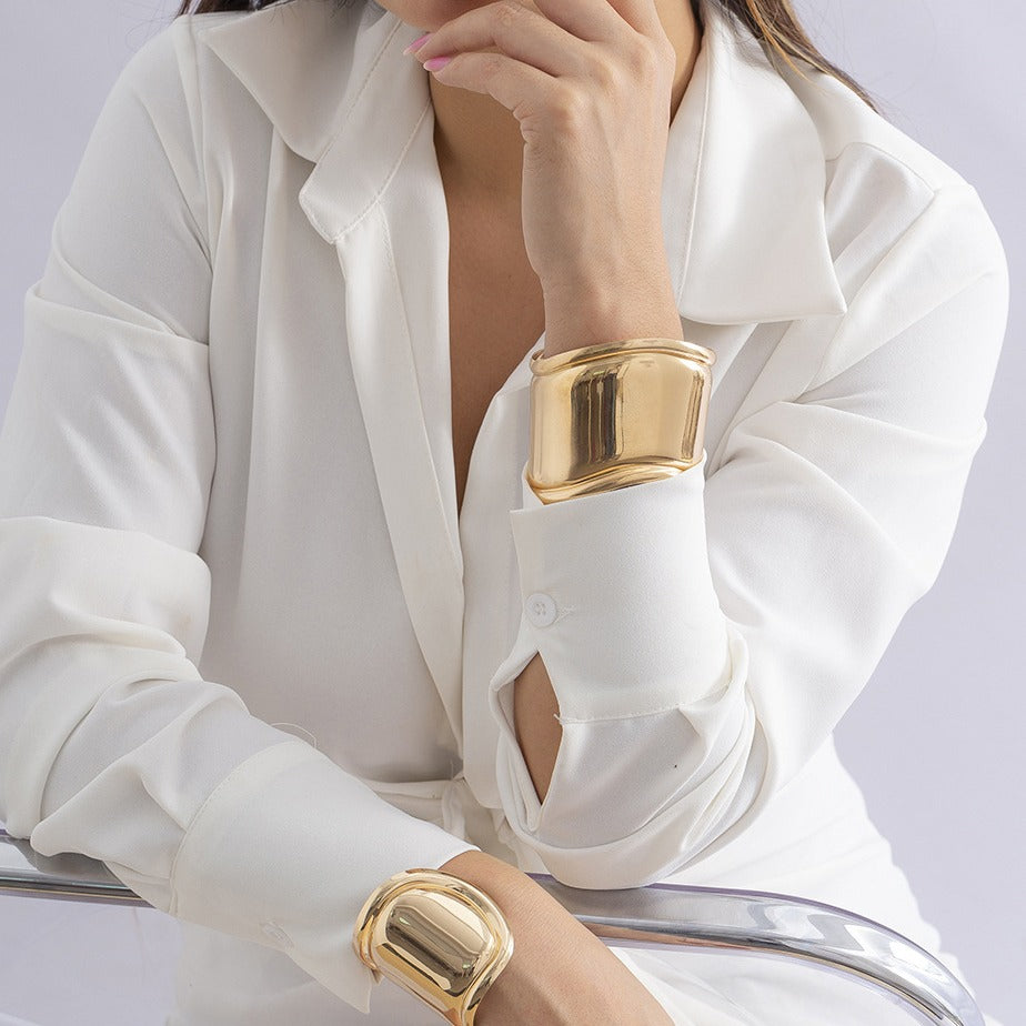 medium bone cuff gold Scene Graph medium bone cuff gold Scene Graph