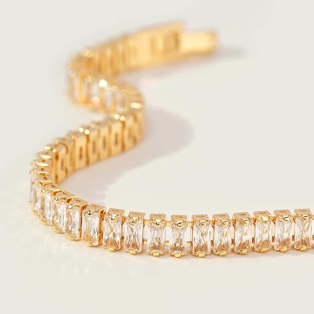 gold bracelet