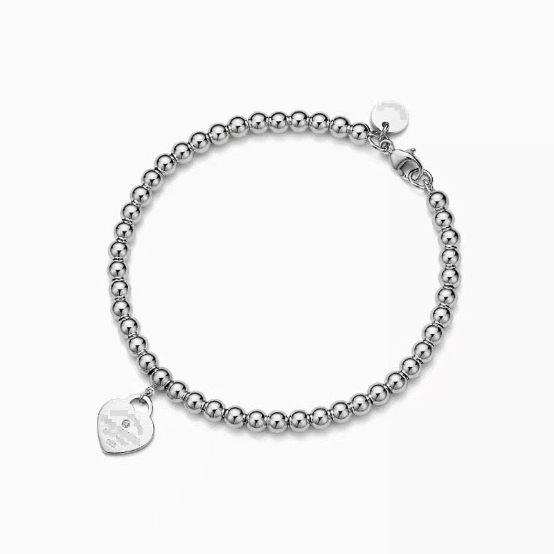 shop personalized heart bracelets Additional Image